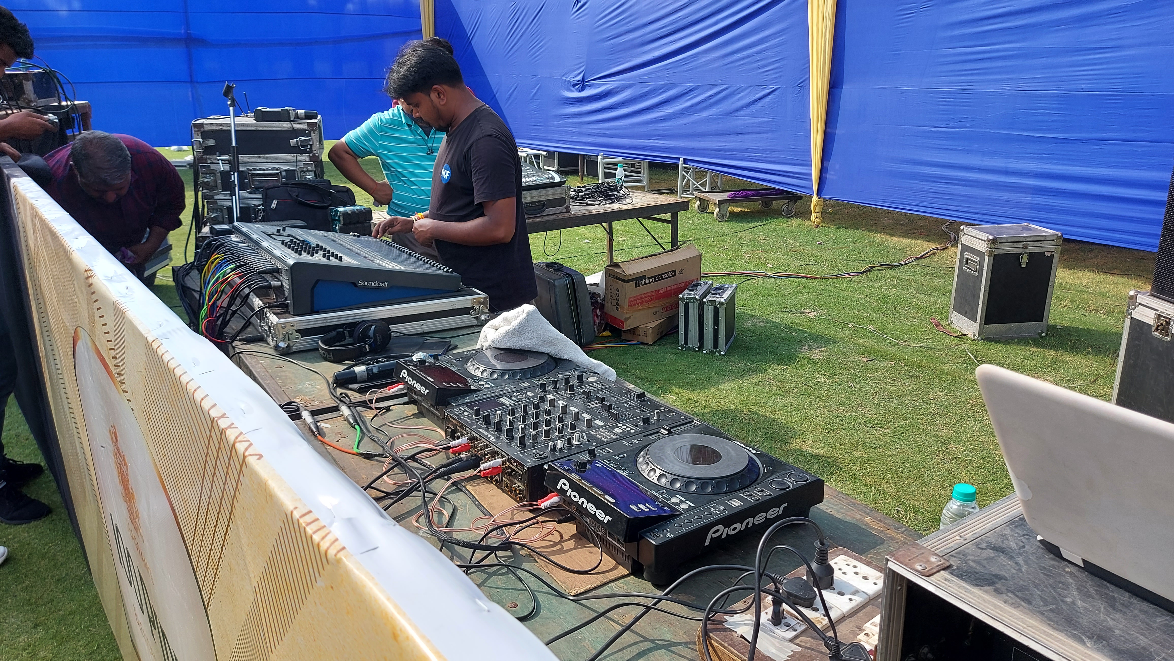 Live event production by Samesq Productions